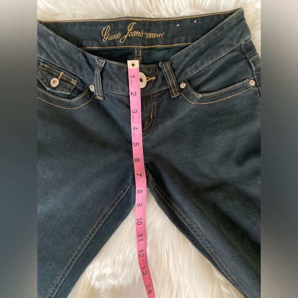 Guess Low bootcut Jeans - Picture 5 of 11